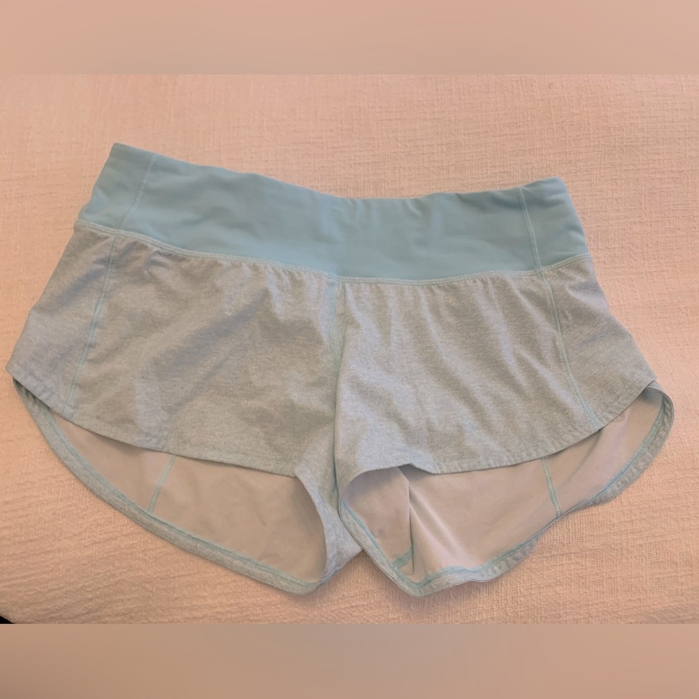 Lululemon speed shorts size 6 - 2.5inch inseam - 4 way stretch - low rise